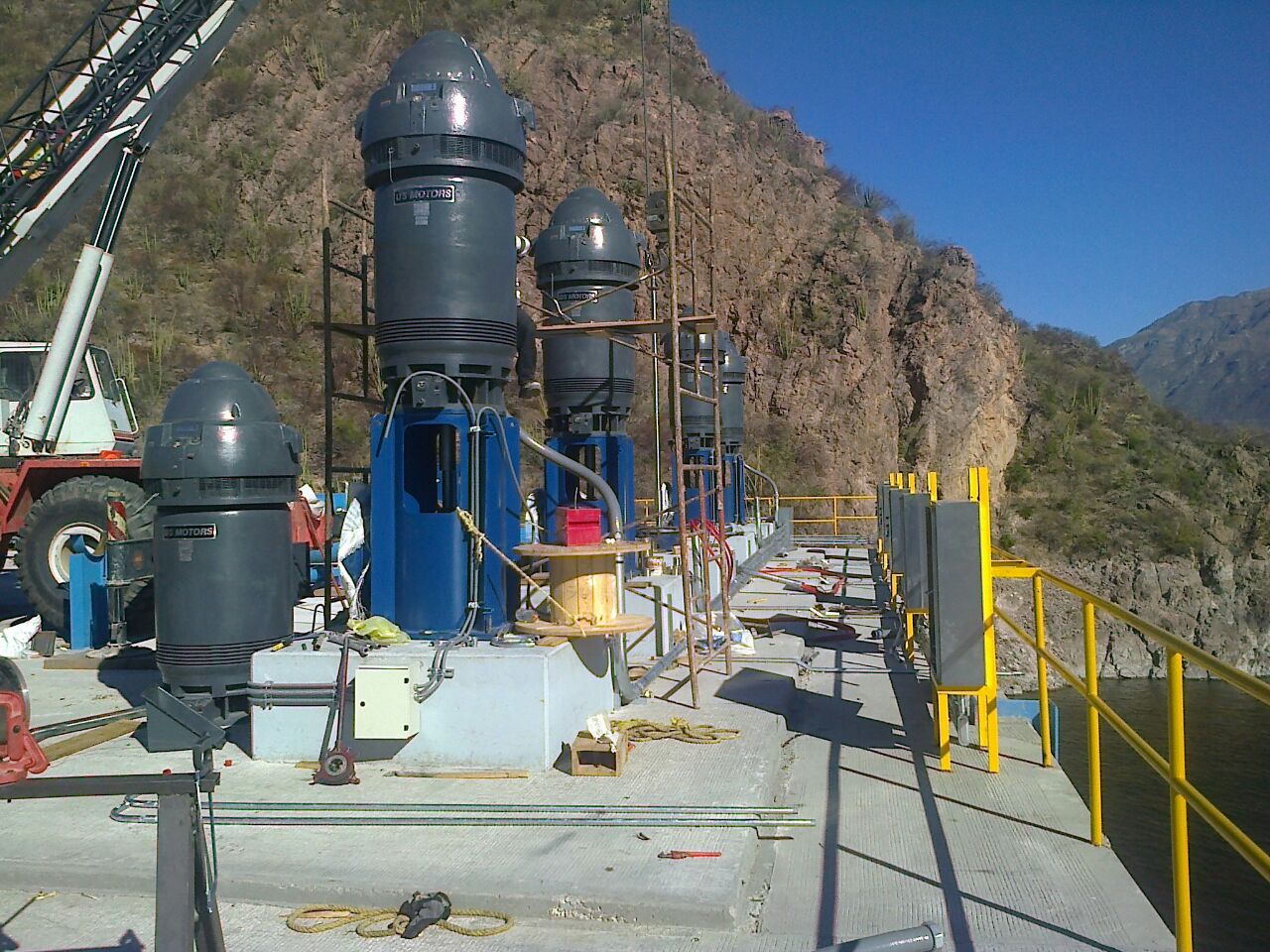Instalaciones en "Acueducto Independencia"