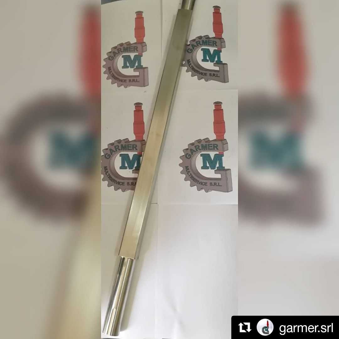 EJE MOTRIZ EN ACERO INOXIDABLE