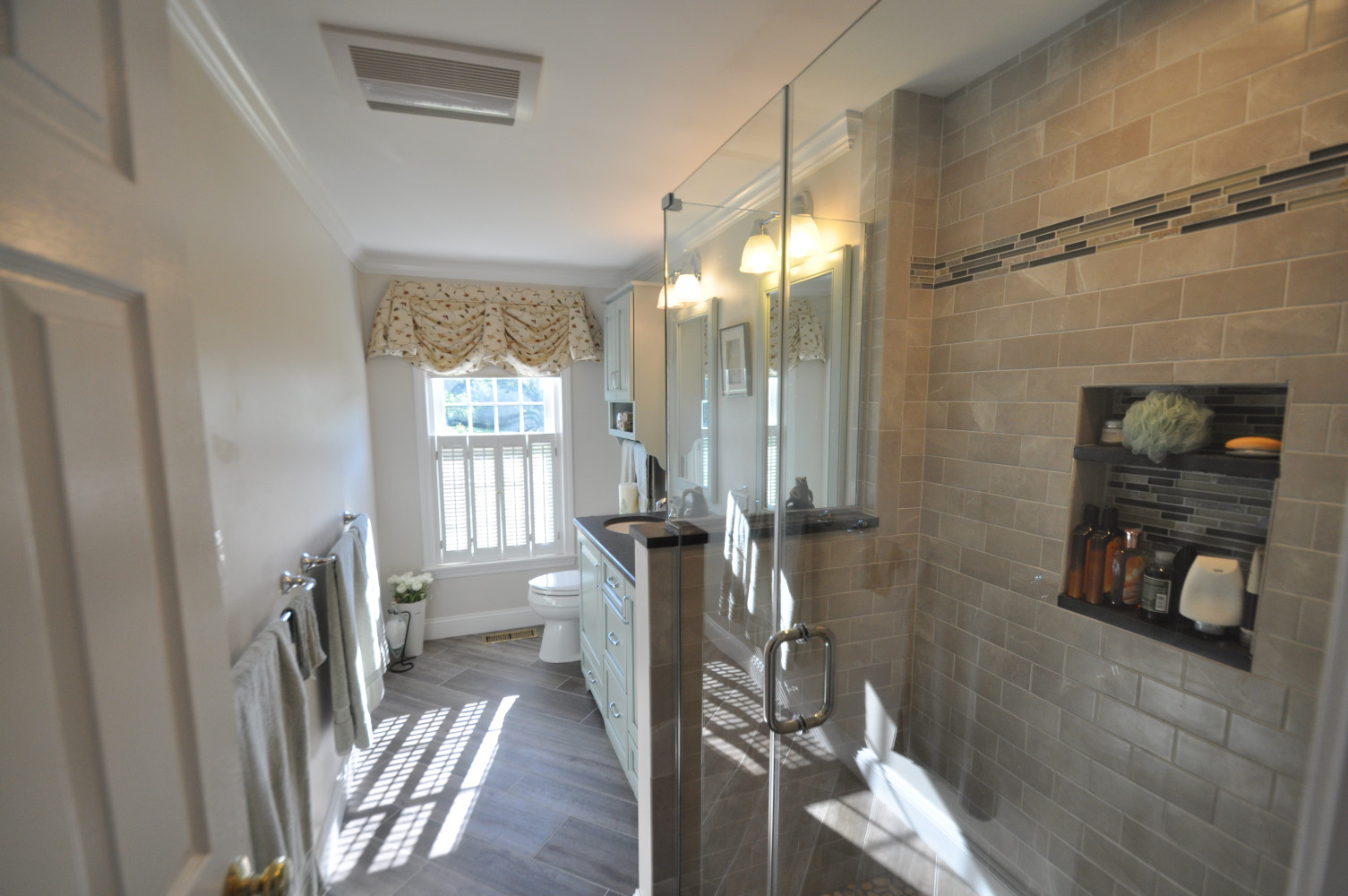 Design 1 Kitchen & Bath, Bedford, MA Remodeling & Renovations Gallery