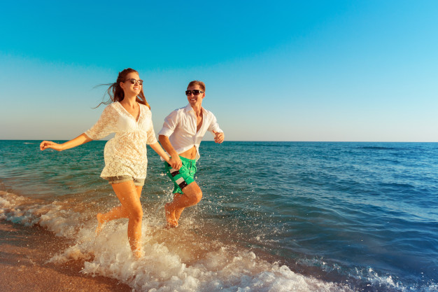 https://0201.nccdn.net/1_2/000/000/10f/7ce/feliz-mar.jpg