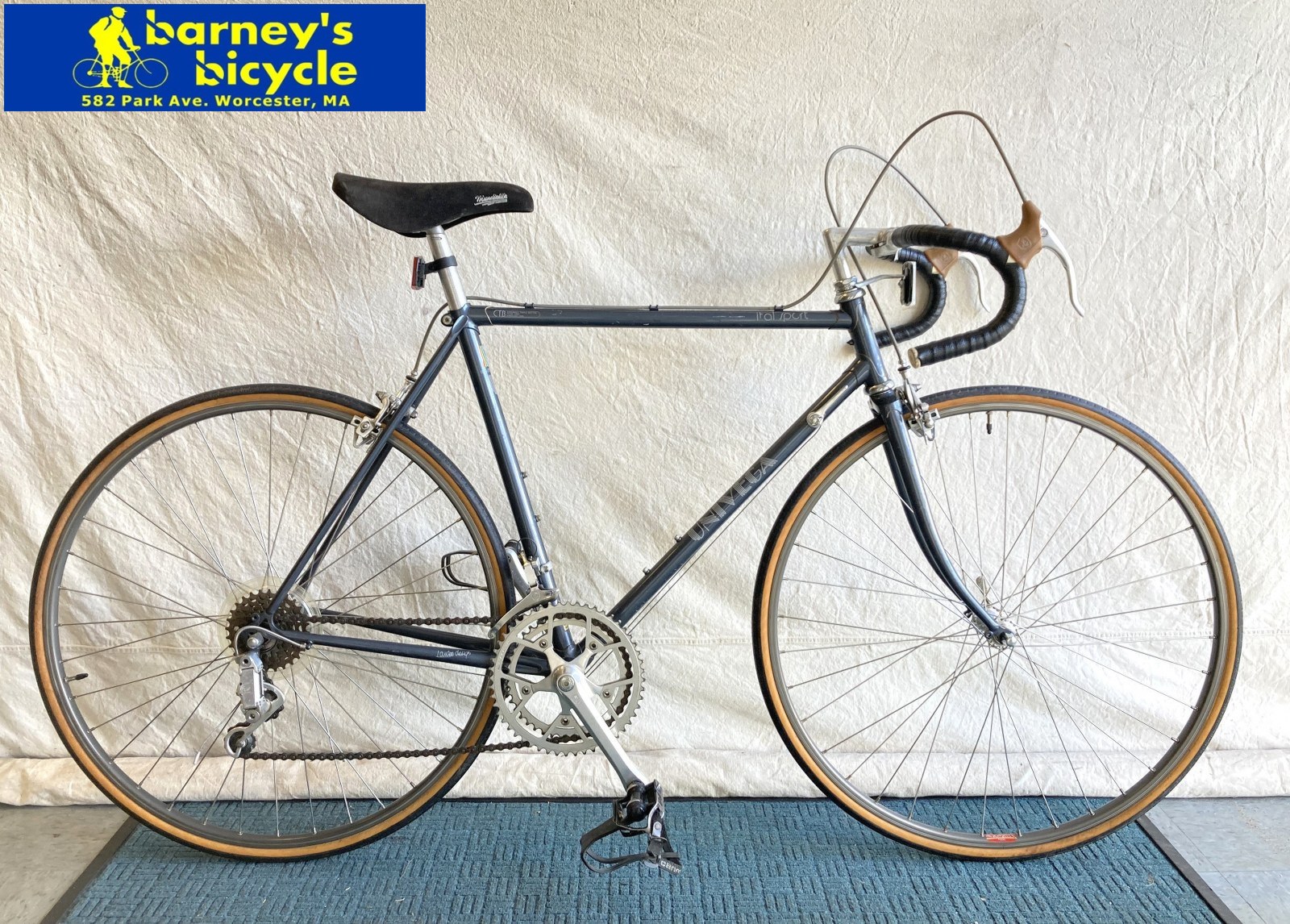 Univega Ital Sport
Frame Size: 54cm MD
Rider Height: (5'7-5'10) 
Drivetrain: Campagnolo 12spd 
$489.00