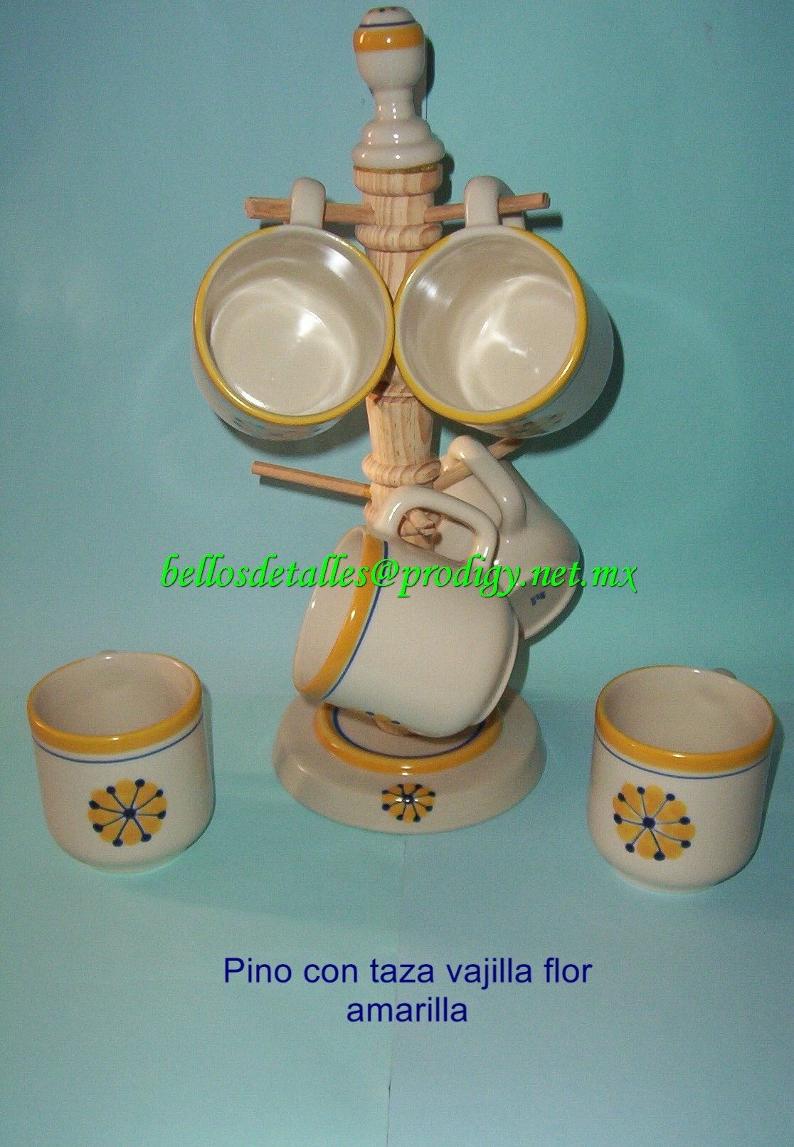 https://0201.nccdn.net/1_2/000/000/10f/bc6/Pino-con-taza-vajilla-flor-amarilla-1116x1611.jpg