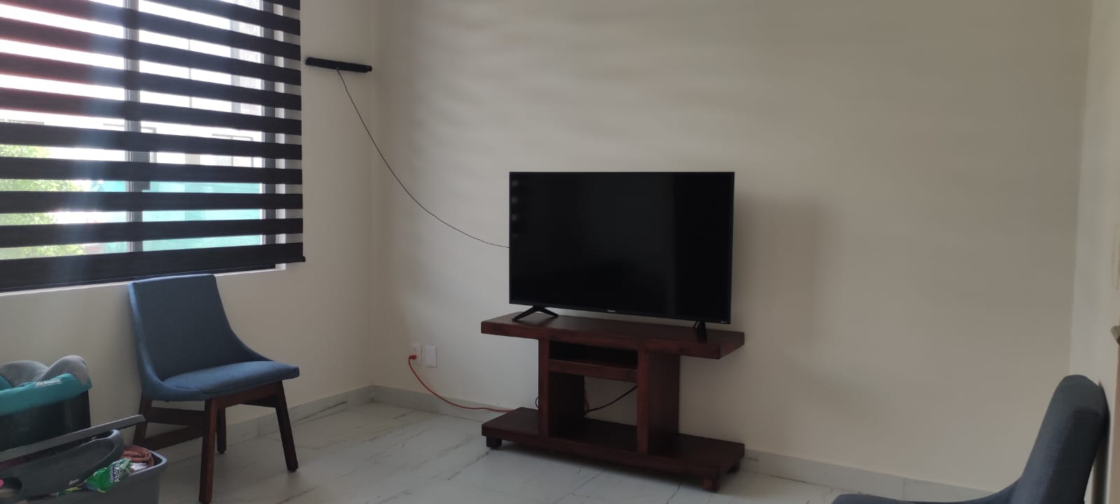 https://0201.nccdn.net/1_2/000/000/10f/bd9/4--2-.jpg