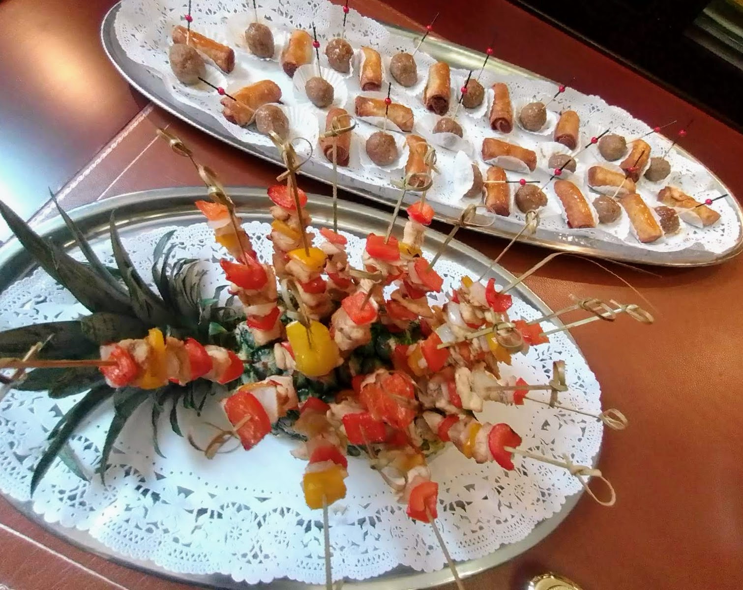 https://0201.nccdn.net/1_2/000/000/110/b18/canapes-2023.jpg