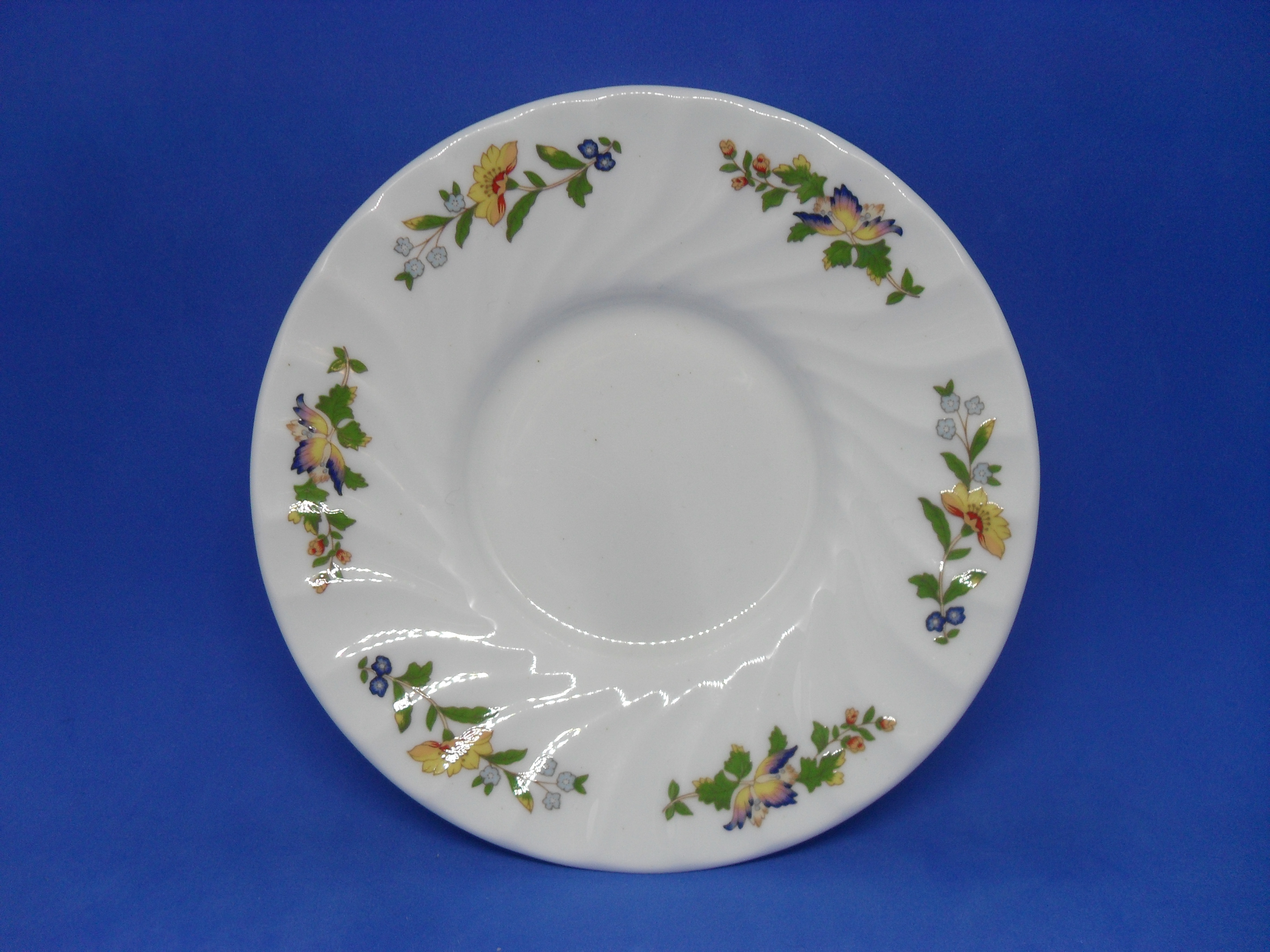 Saucer 6 Top