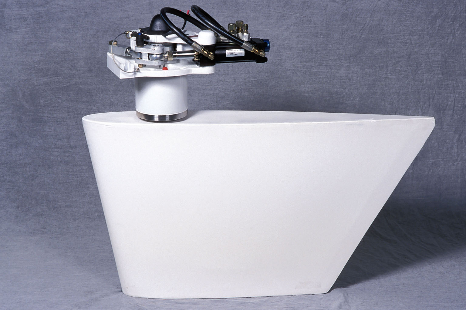 Model 252 Fin Actuator