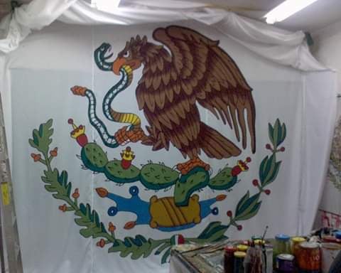 Escudo monumental terminado