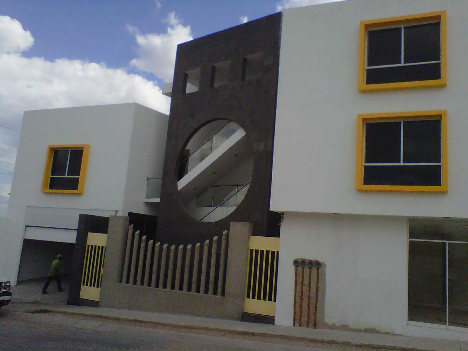 https://0201.nccdn.net/1_2/000/000/112/1b8/IMG00211-20111126-1426-1600x1200.jpg