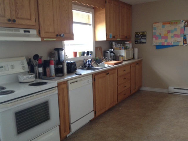 205 Charlotte West #3 Kitchen