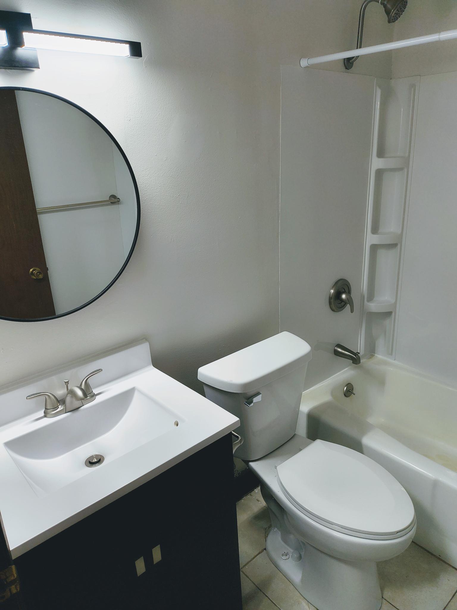 https://0201.nccdn.net/1_2/000/000/114/399/bath.jpg