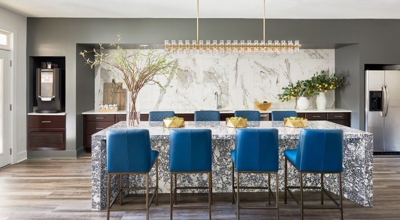 Solis Sharon Square 3