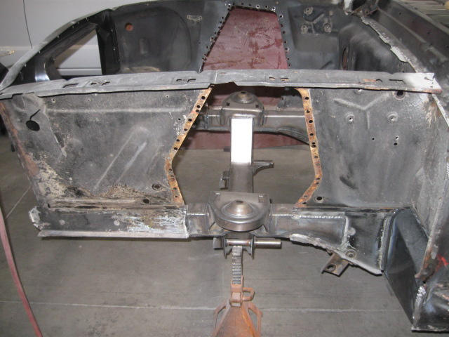 Heidts front crossmember installed