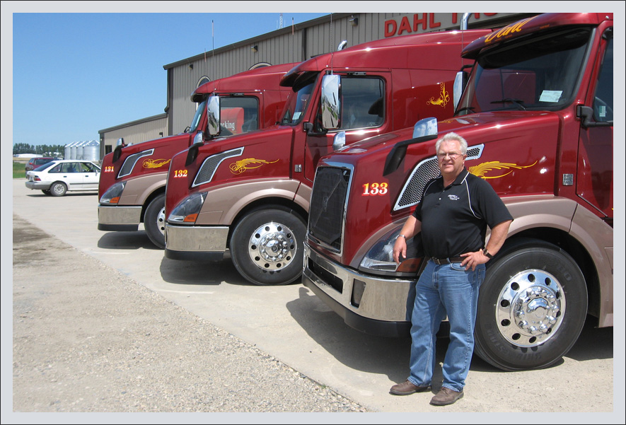 Man standing next to truck||||