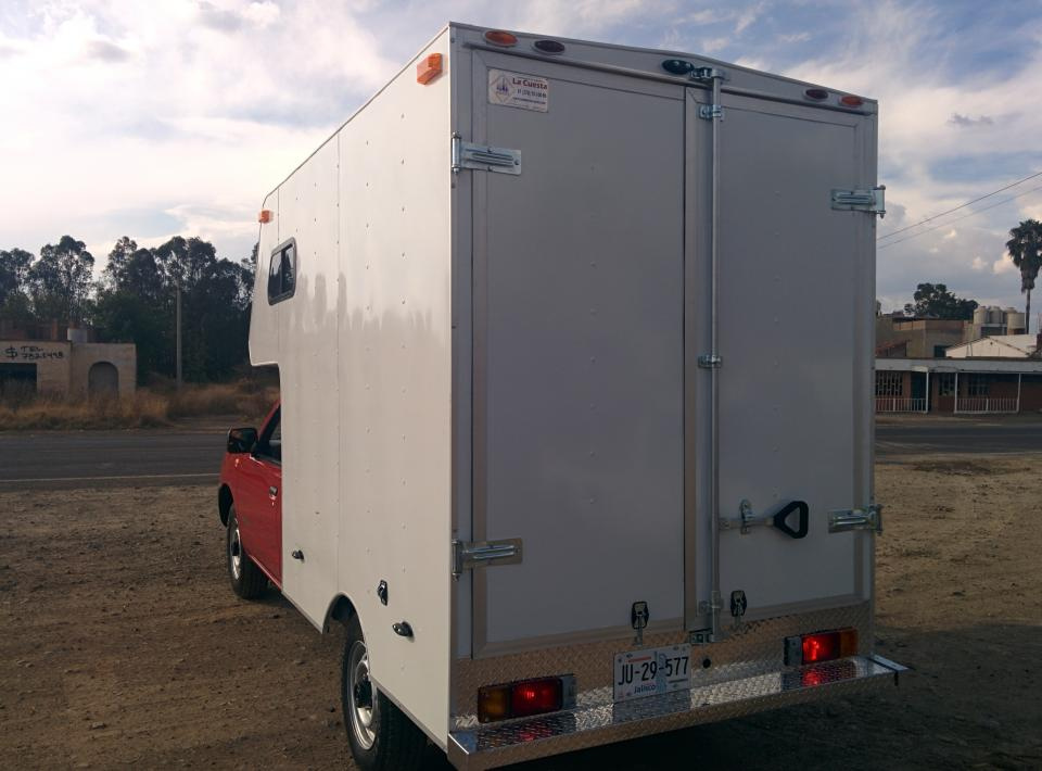 campers volado chasis nissan  