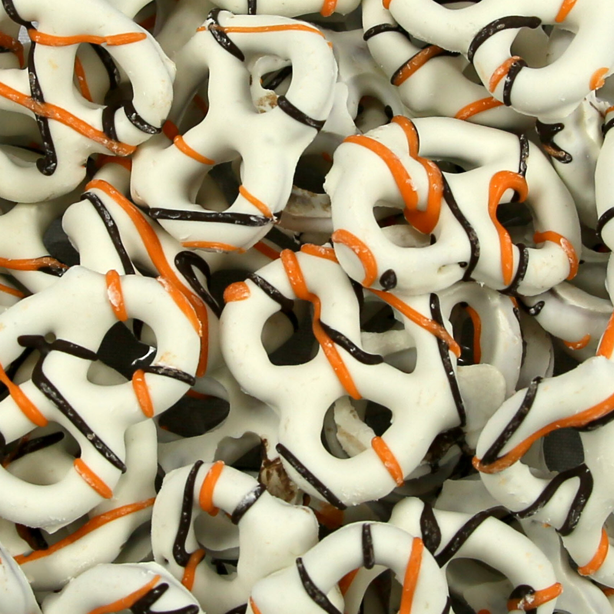 Pumpkin Spice Pretzels