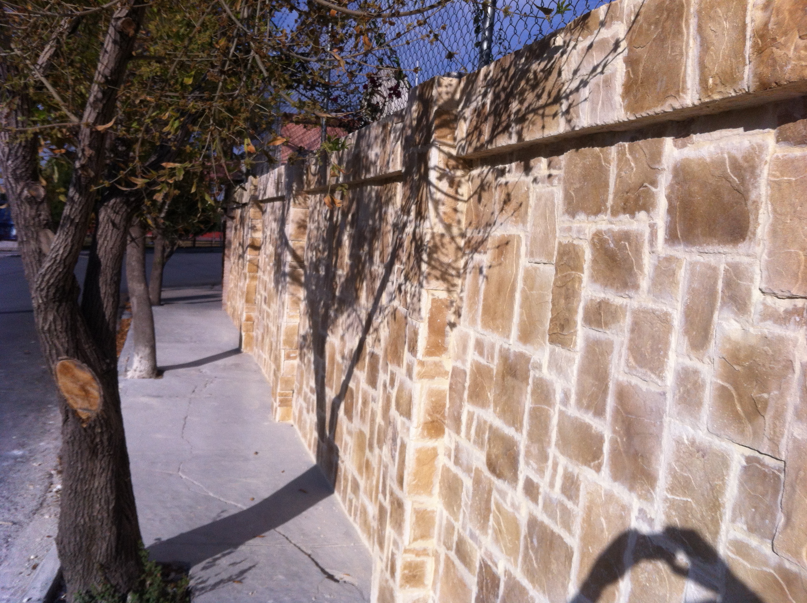 https://0201.nccdn.net/1_2/000/000/115/bed/piedra-inglesa-4.jpg