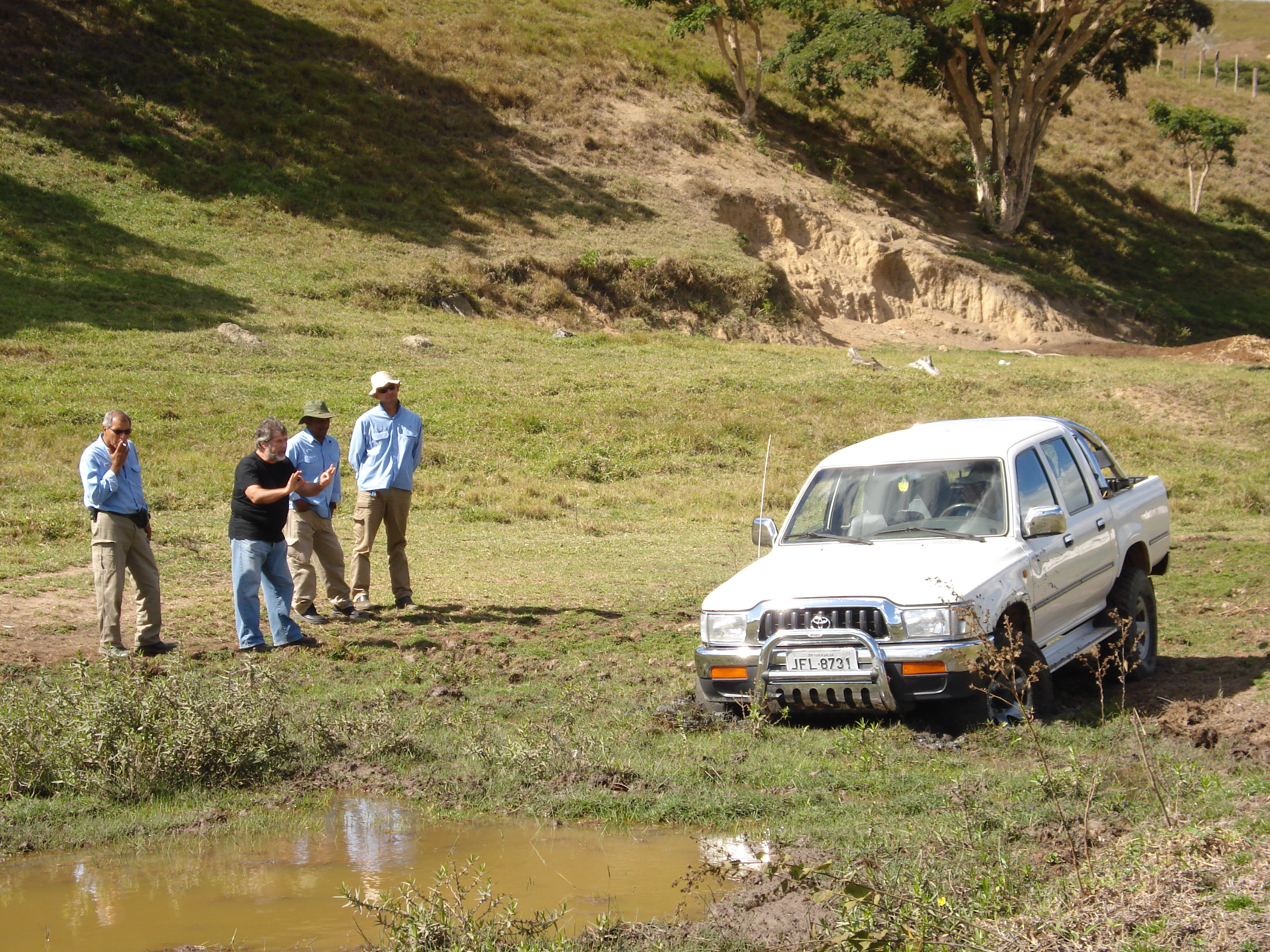 PROJETO AMARGOSA - BA - RIO TINTO
TRAÇÃO 4X4 - GEÓLOGOS