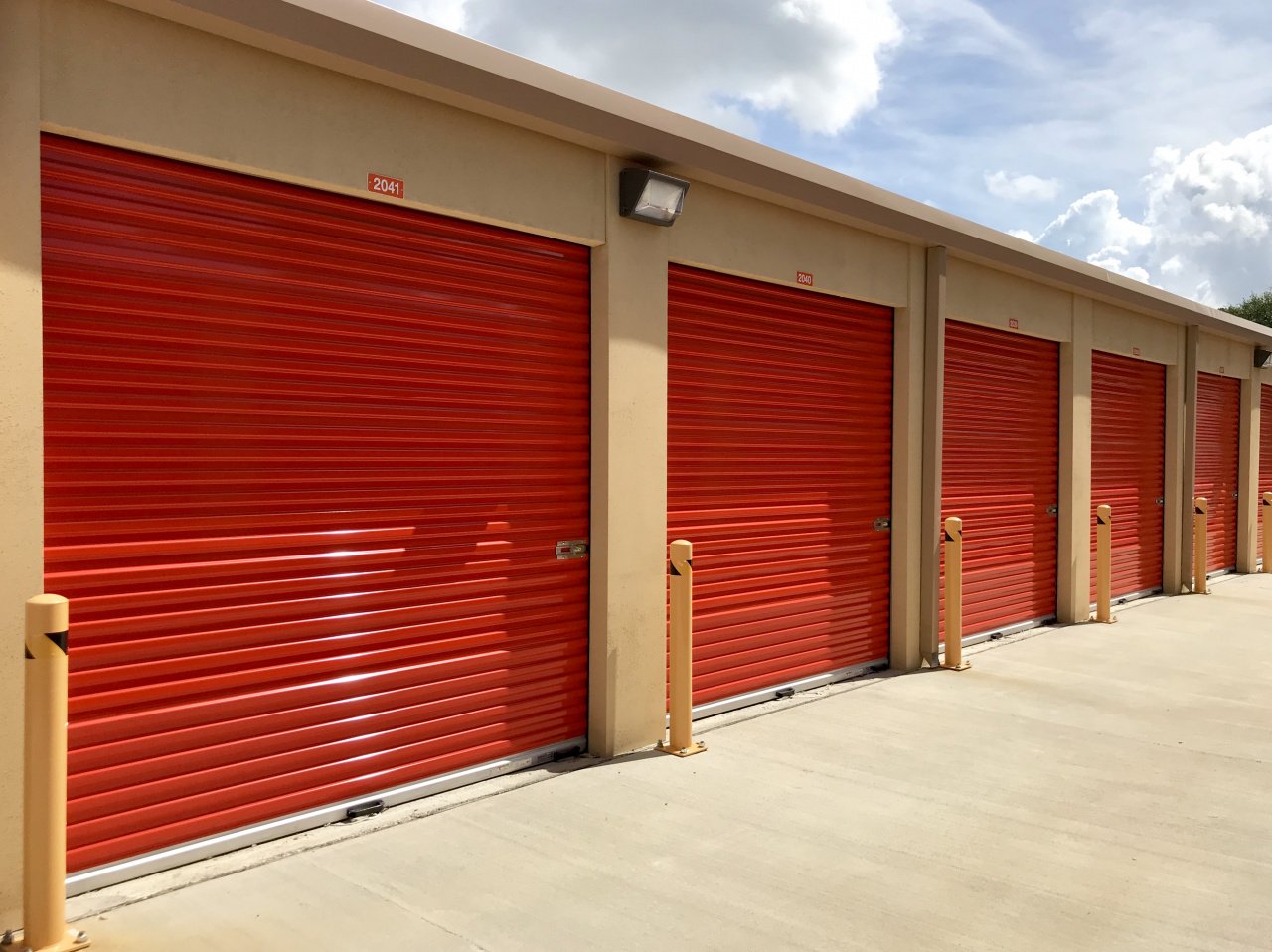 Drive-Up Climate Controlled Self Storage Units Metairie, LA