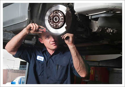 Brakes repairing services||||