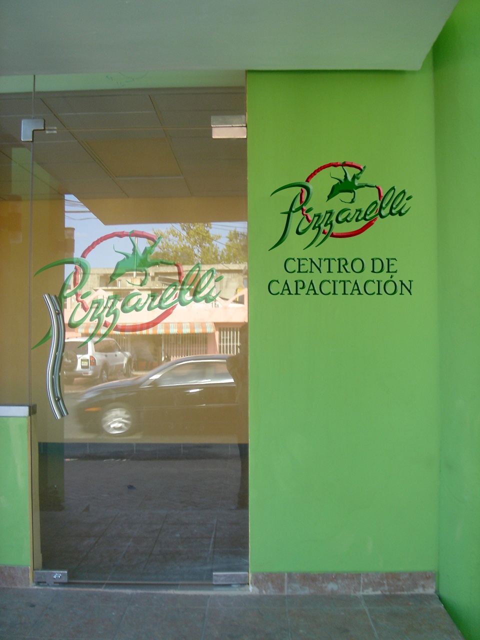 Letreros acrilico y vinil full color.