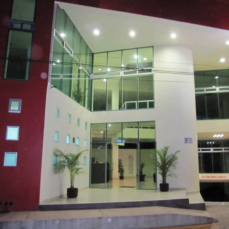 Hotel Kristal - EXCELENCIA EN HOSPEDAJE