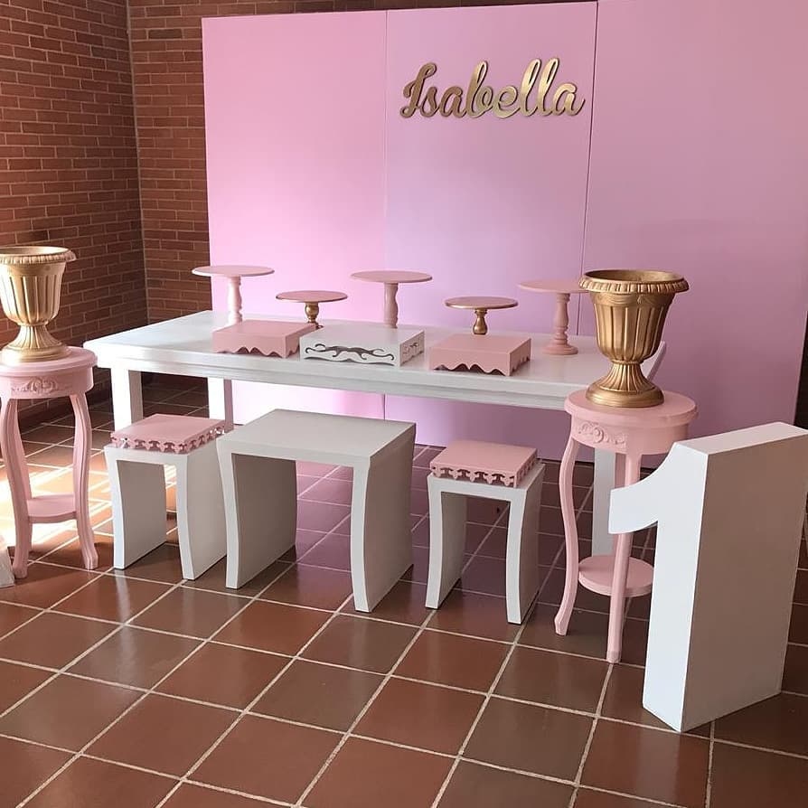 Blanca Recta Grande $ 90.000
Auxiliares Rosadas $ 50.000
Aux Recta Blanca $ 50.000
Aux Recta Blanca Peq $ 40.000