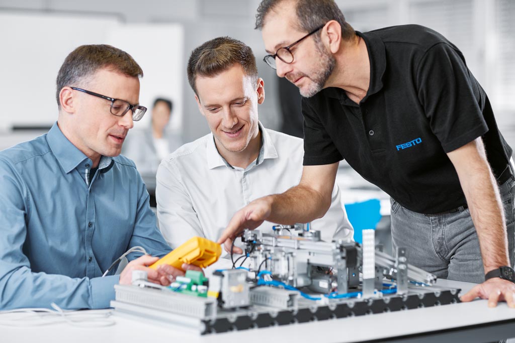 Material y equipos didáctico