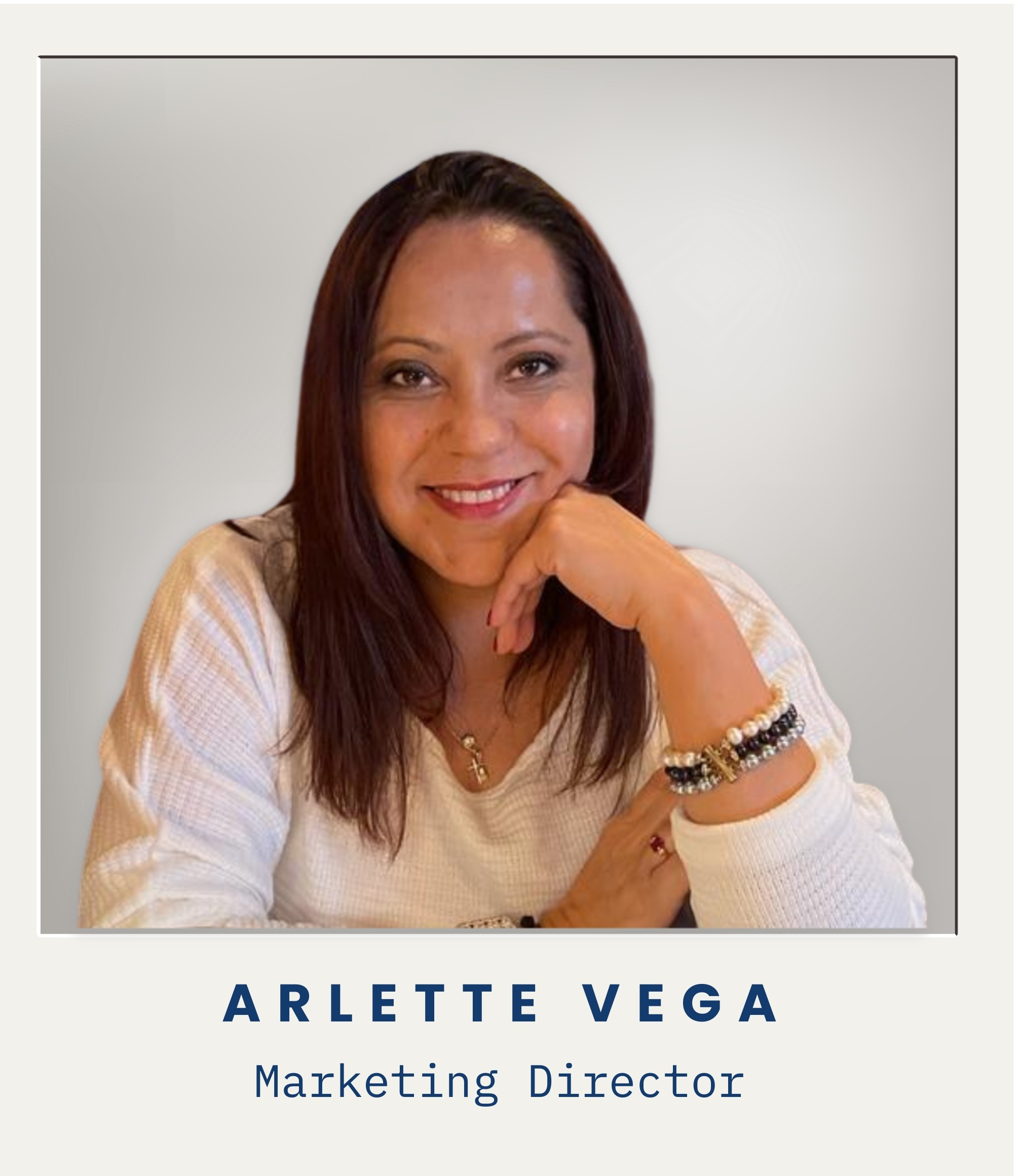 https://0201.nccdn.net/1_2/000/000/118/d71/arlette-vega.png