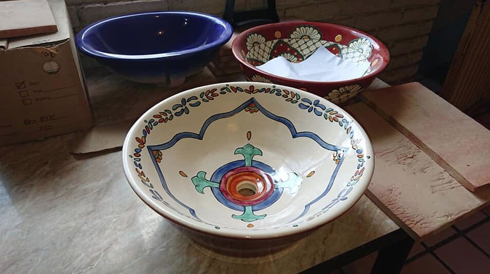 Pisos Coloniales de México S.A. de C.V. - Accesorios para Baño