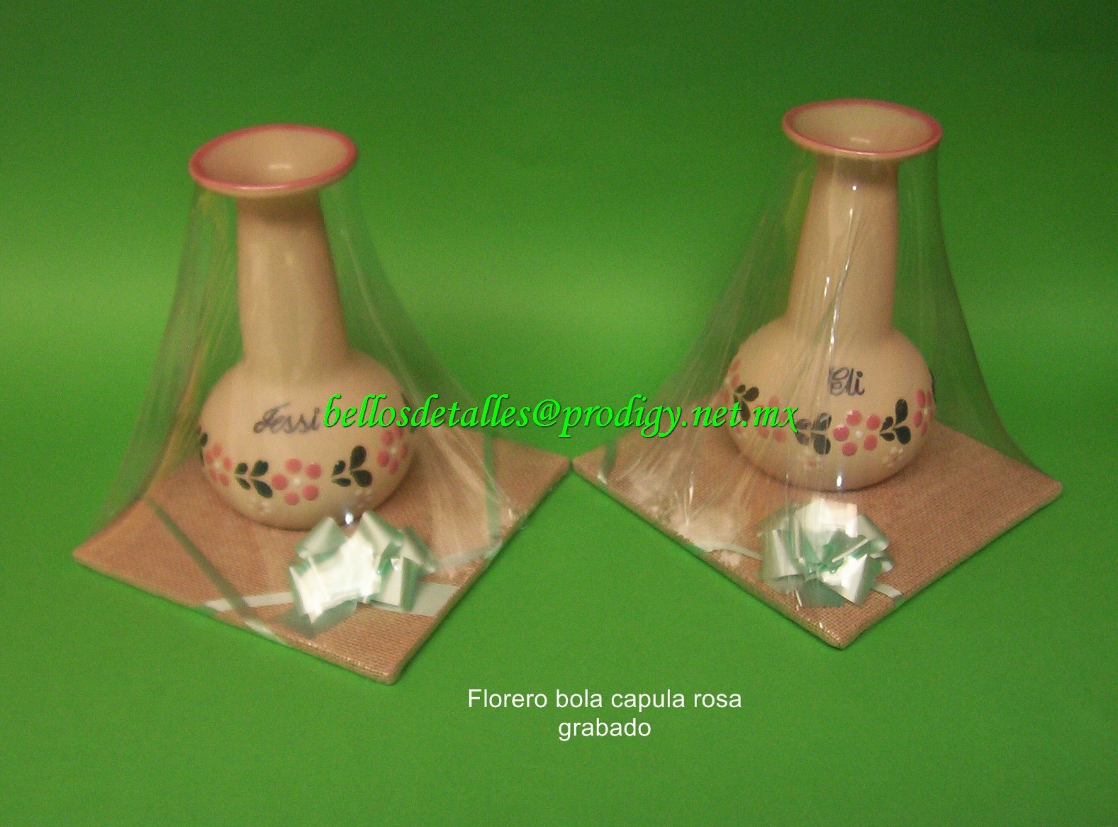 https://0201.nccdn.net/1_2/000/000/119/136/Florero-bola-capula-rosa-grabados-1577x1166.jpg