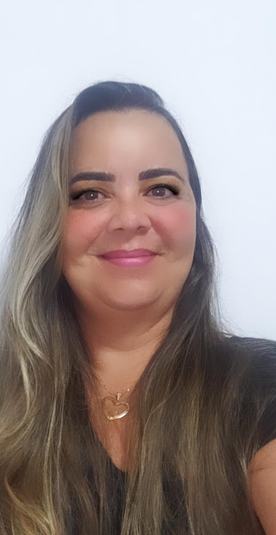 FINANCEIRO

Carla Lima
75 3491 3261
financeiro@estoquepecas.com.br