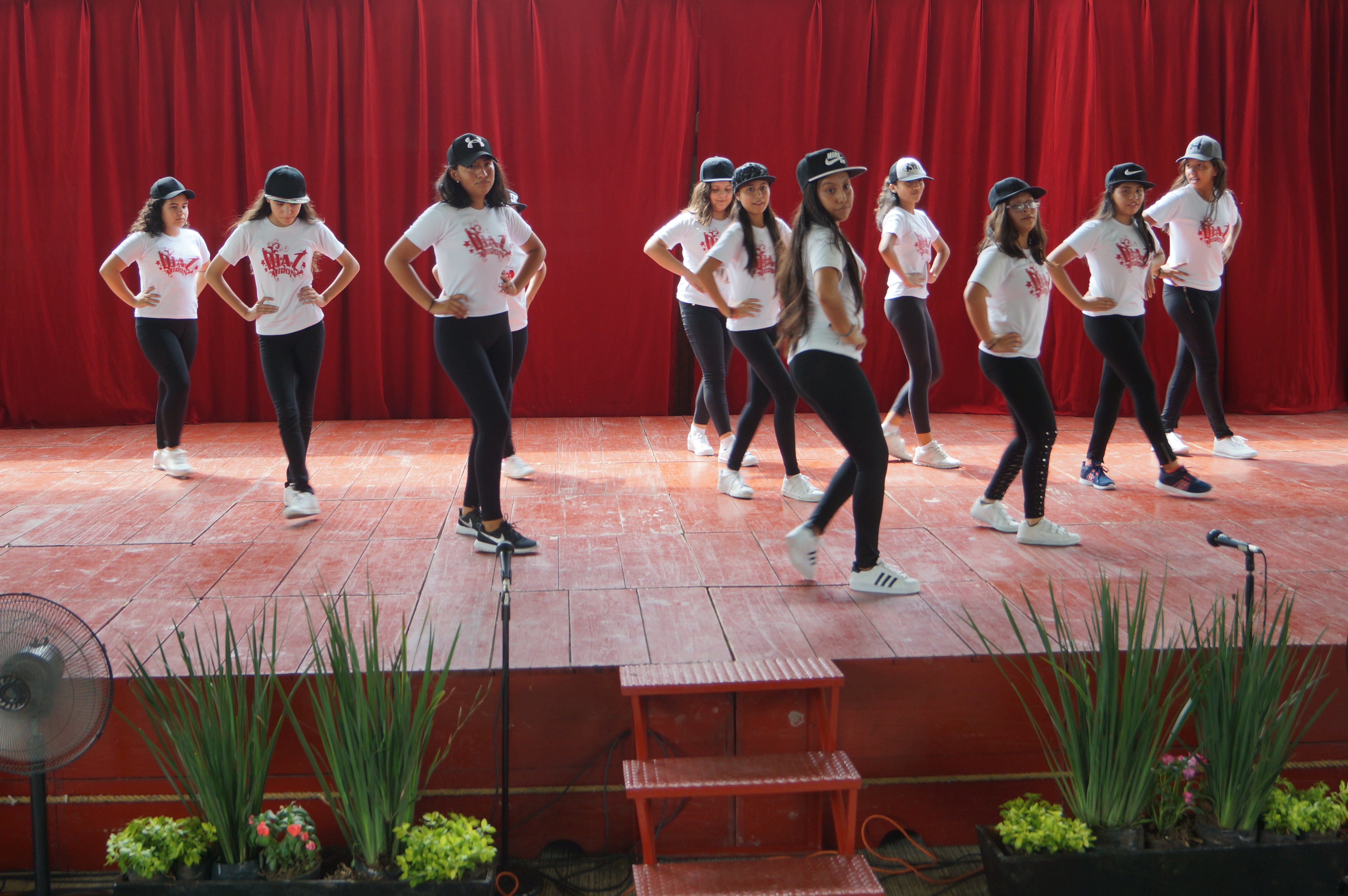 CORONACIÓN REYNA DEL ESTUDIANTE
17 DE MAYO 2017