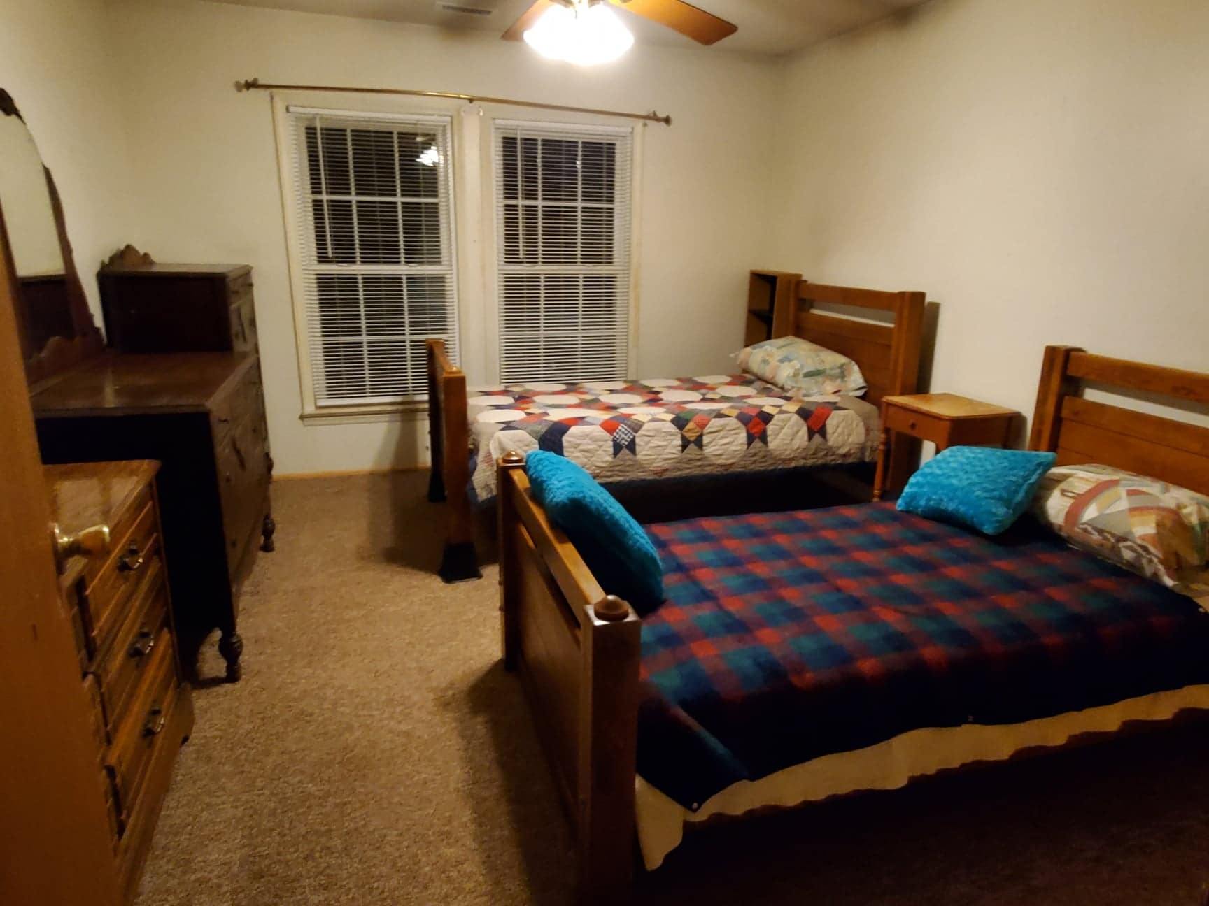 Middle Bedroom After