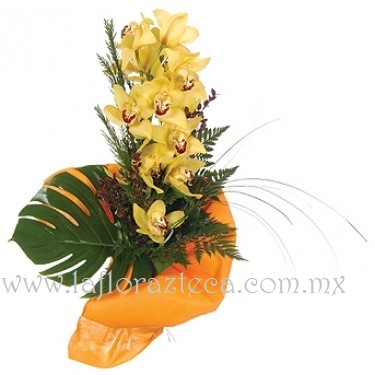 MD - 127  $1,280
Bouquet de orquídeas cimbidium con follaje fino