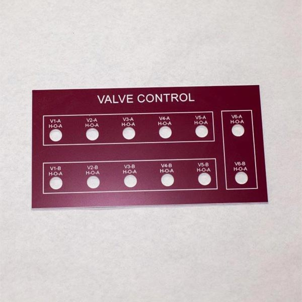 https://0201.nccdn.net/1_2/000/000/11a/bf7/plastic-nameplates-2-600x600.jpg