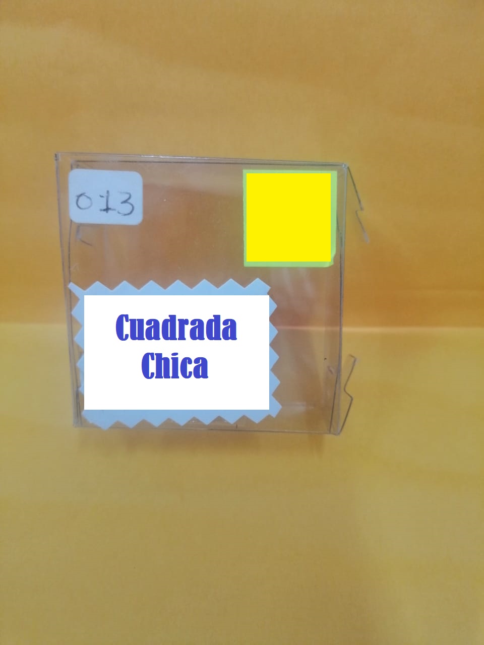 #13 CAJA CUADRADA CHICA 
MEDIDA 5.5X5.5X2