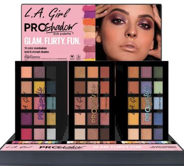 GPD464
15 COLOR PRO SHADOW EYE PALETT