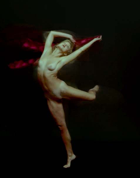 https://0201.nccdn.net/1_2/000/000/11b/2c2/dancer_with-red05.jpg