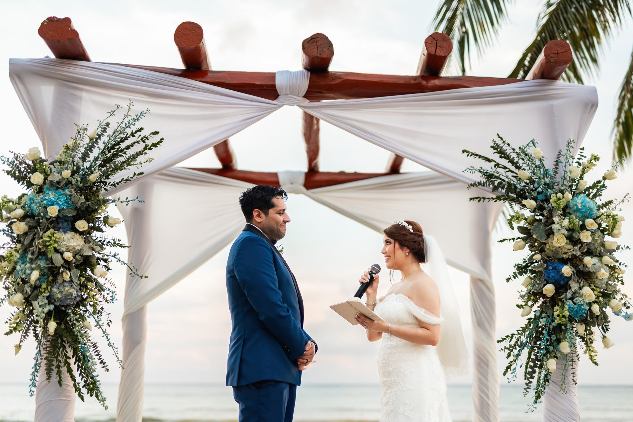 https://0201.nccdn.net/1_2/000/000/11d/742/wedding-ocean-riviera-paradise219.jpg