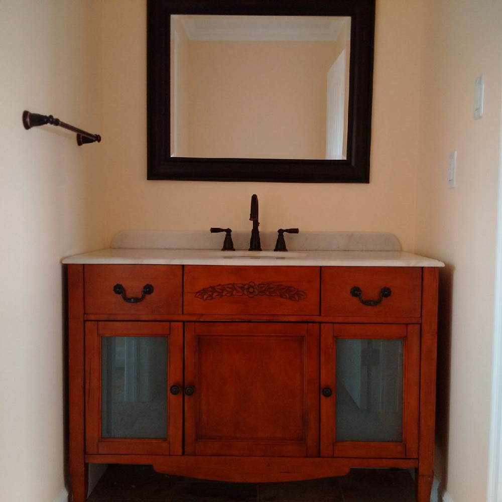 Main Bathroom
photo 3