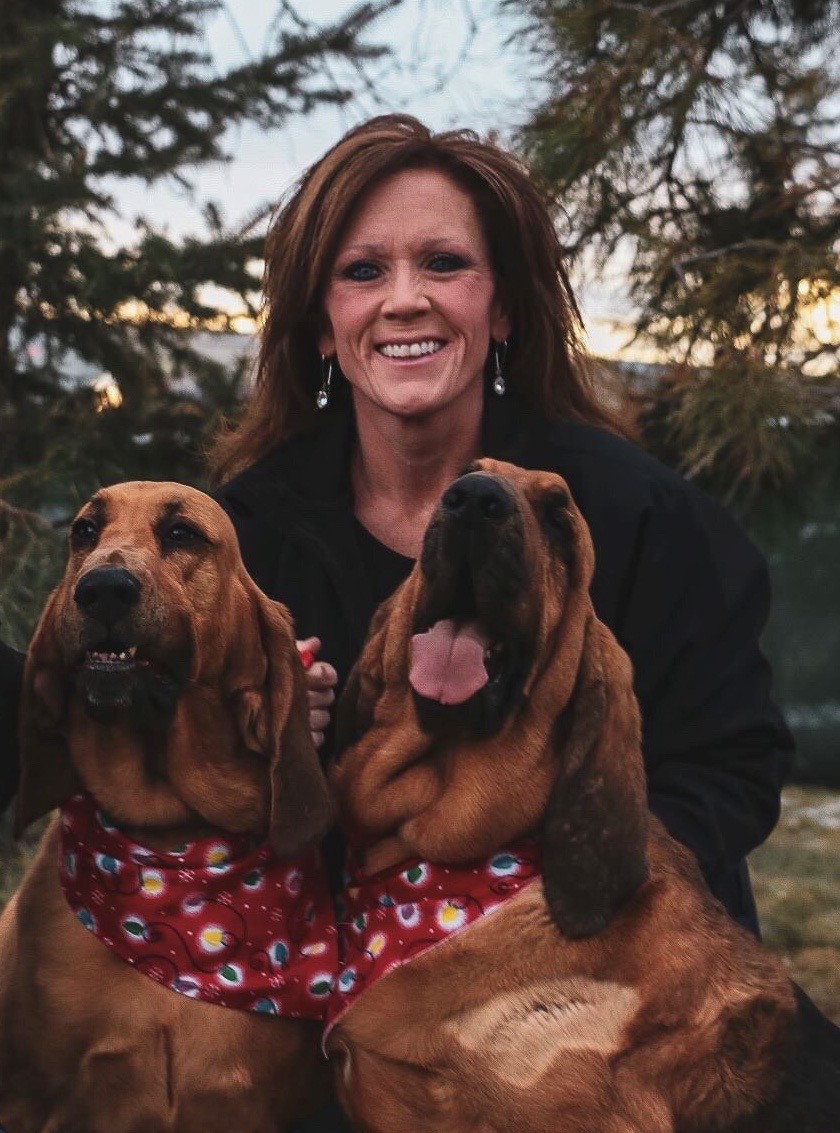 Lindsey With Bloodhound Dogs 2