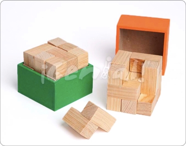 SOMA CUBO
DG-JUE 196 D  NO.42
$243-75





















SOM