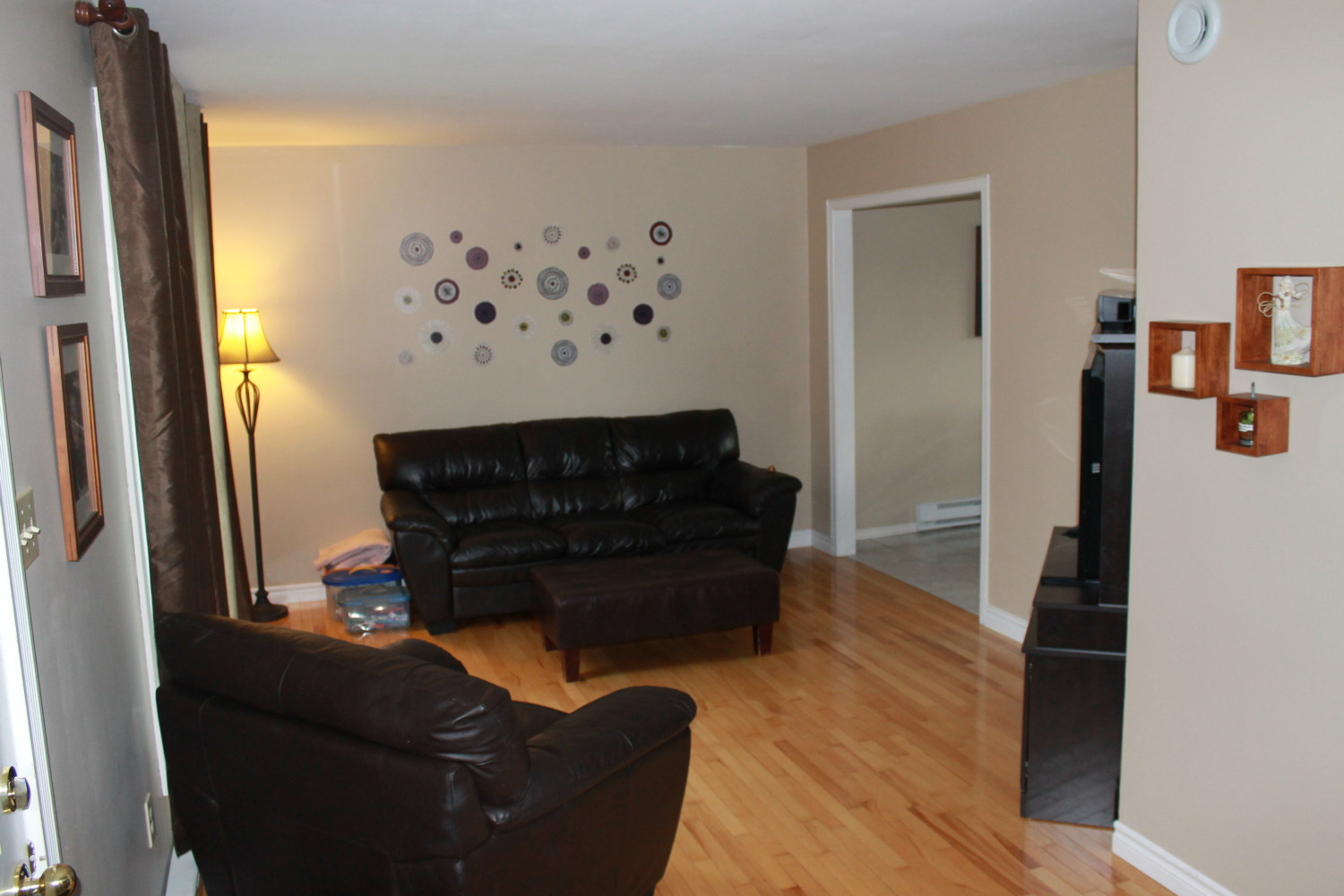 553 Michael Living Room