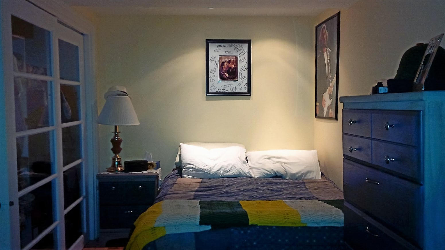 Public Landing Bedroom