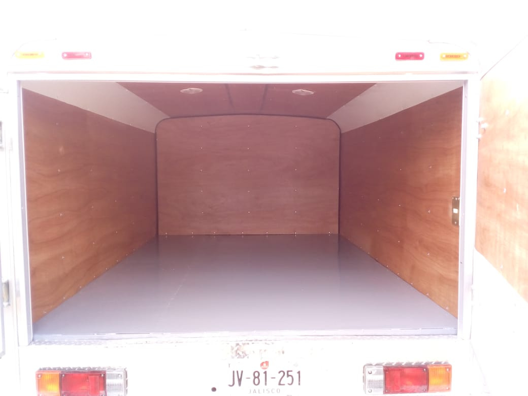 CAJAS PARA NISSAN NP 300