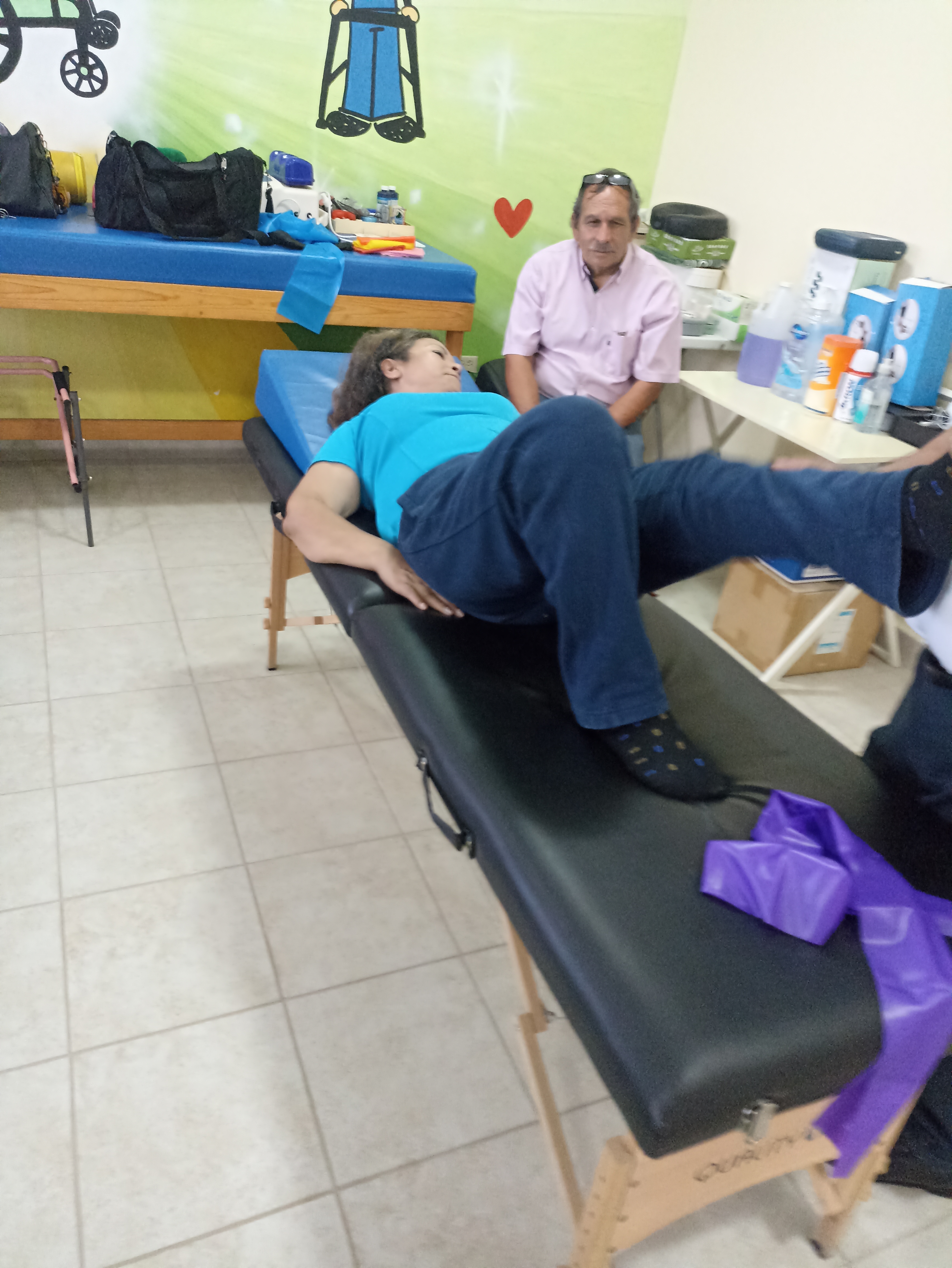 two person handshaking