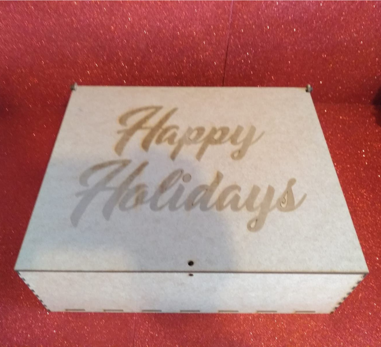 Caja con Tapa Grabada
24 x 18 x 11 cm