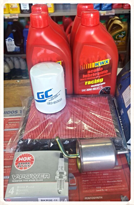 Paquete afinación Tsuru III $455 
(incluye 4lts. de aceite multigrado,
3 filtros, 4 bujías NGK sencilla)