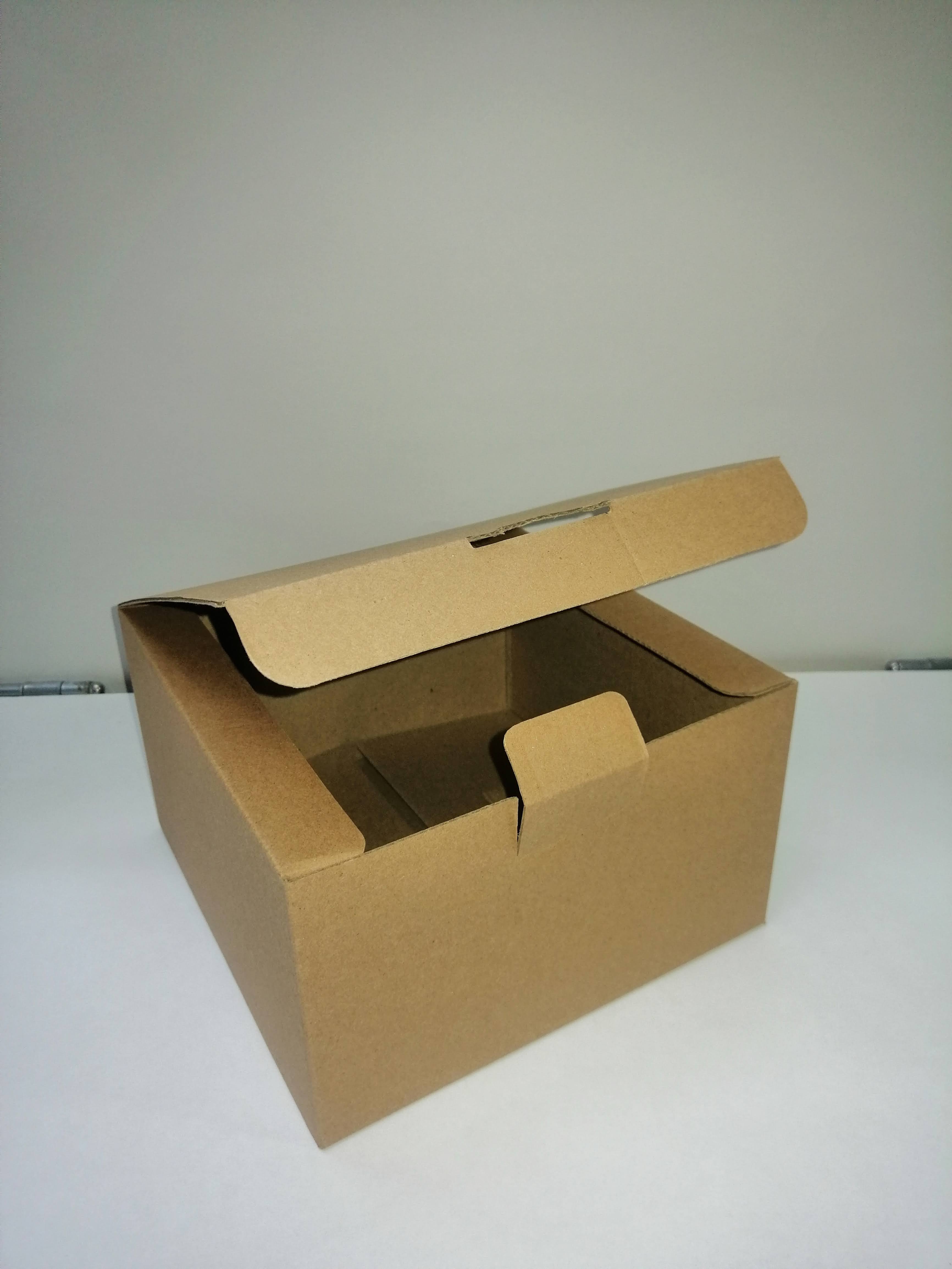 CAJA PARA PASTEL KRAFT 20X20X12