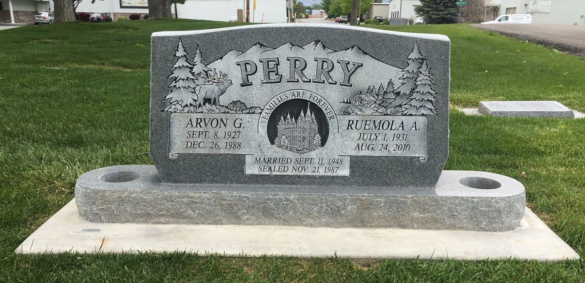 https://0201.nccdn.net/1_2/000/000/122/ddf/05861-perry-front-1901x919.jpg